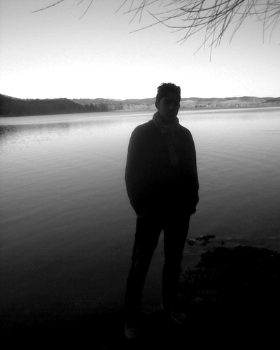 Seymohamed's profile picture. JE SUiS C0MME JE SUiS Ni T0i Ni LUi Si TU M'ACCEPTE MERCi Si N0N TANT PiS ..