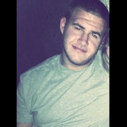 andrewstuddaa's profile picture. follow the king 