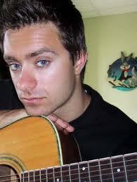 Hello, I am Brazilian Simple Planer and I really love @SimplePlan and is just what i really love! #I'mAstronaut FOLLOW ME ON @Helo_Lopeees