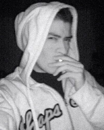 isaiahguzmanm's profile picture. 💍@evatikvah