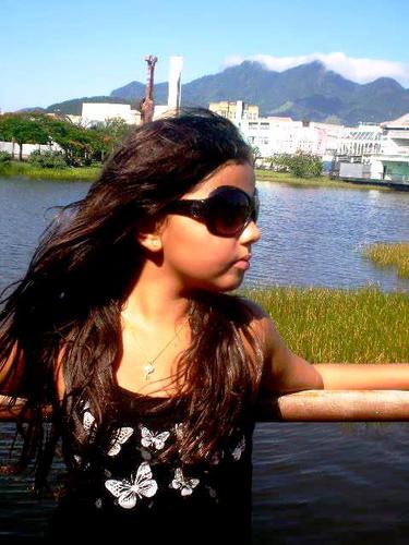 Oiiie Meninas vou ensinar voces a fazer diversos Tutorias de penteados e Makes !!