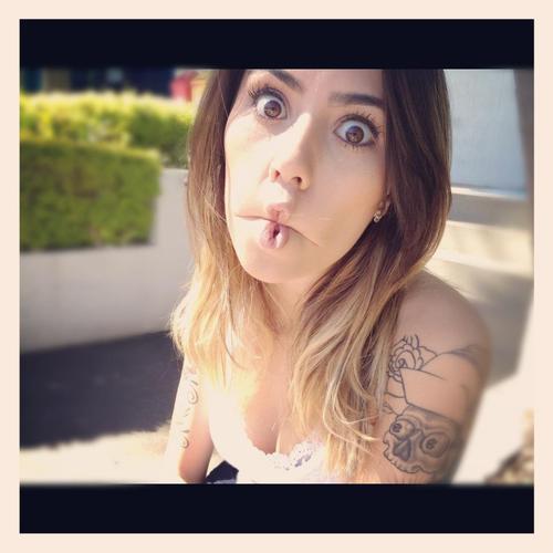 Pra te ver sorrir eu posso colorir o céu de outra cor :3