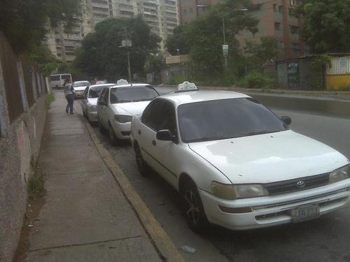 Cooperativa de taxis ejecutivos establecida en el 16/08/2008 en la ciudad de Caracas-Caricuao 04124771207/04169125257/04142503464/02126378557/02126195598