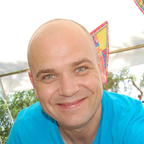 dirkvuden's profile picture. 