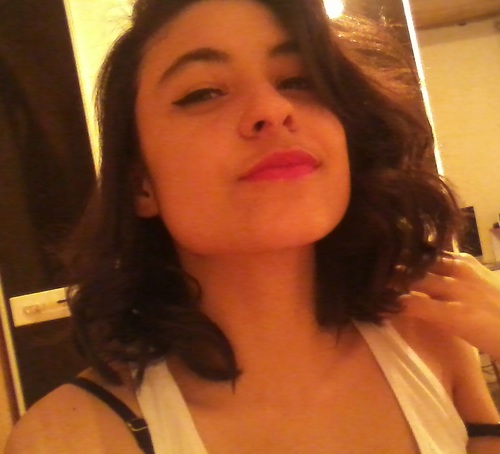 alineilove's profile picture. 