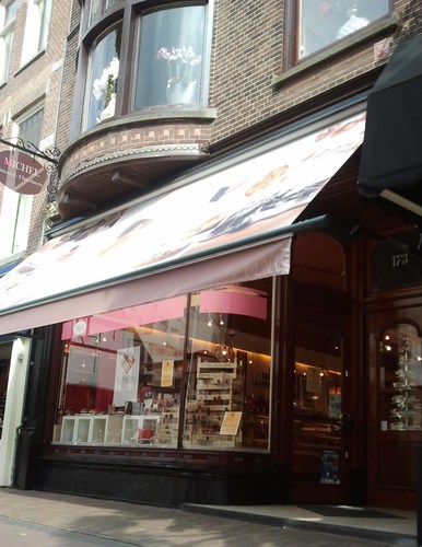 patisserie Michel Haarlem - Grote Houtstraat 173 Haarlem - Damiaatjes - Haarlemmer Halletjes - Tea-room -