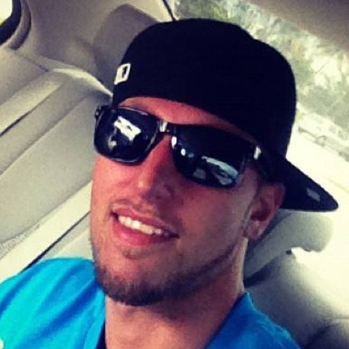 TherealVanPruce's profile picture. 