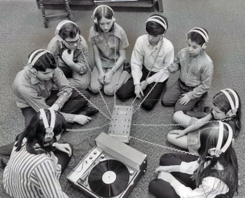 SOUND A BASE NEST / WIRED CAFE/bonsai records/CULT/campss/BLITTEL/Warwick