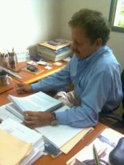 Ingeniero Electrónico. Profesor Universitario. Postgrado en Educación.
