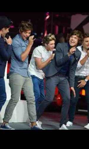 Yes, love Harry Styles and you ?