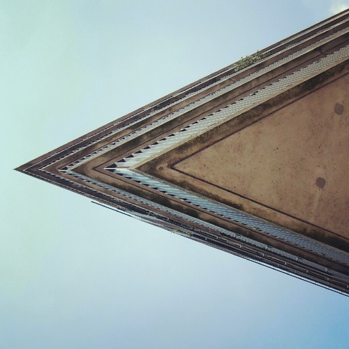 inpunctoeu's profile picture. Alec Vuijlsteke, EU affairs. All views my own. RT≠endorsement. #EPResearch @EP_ThinkTank