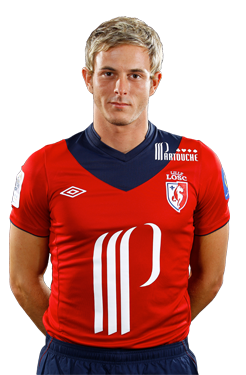 Joue pour l équipe du  LOSC . Interational Français