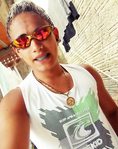 MC DA Z/L ֆֆ - MUSICAA NOVAA --LOGO MAIS SI PREPARA QUI ESSA VAI ESTOOURRÂ ֆֆ - ŦUИK ИØ SΛИĞUЄ #FACEBOOK http://t.co/V2EDVGdi