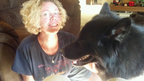 javenclw's profile picture. 