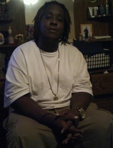 lamantebrown's profile picture. 