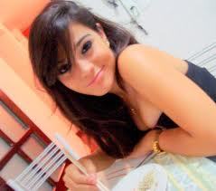 sou modelo gosto de pizza gosto da banda rebelde adoro ir em restaurantes e amo fazer esportes e amo o micael borges