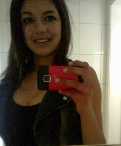 Escrevo aqui no presente, para que no futuro seus olhos possam lembrar de mim, quando sua mente me esquecer.