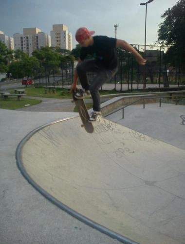 vitorfrois's profile picture. s.k.a.t.e.