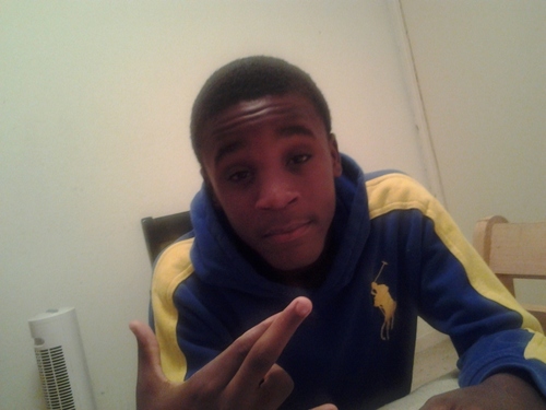 BeeLivee Nigga Im Swagged,Fuck With Me Wrong And I Take Your Gal! Im BeeLivee Bitch p.s Go F/w My Thug As Best Friend @___ThuggLifee__
