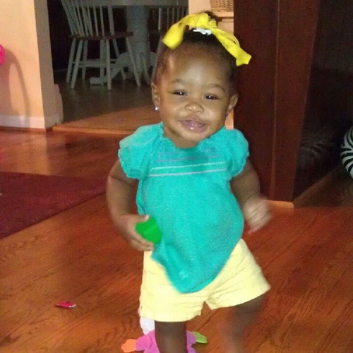 housewives89's profile picture. 