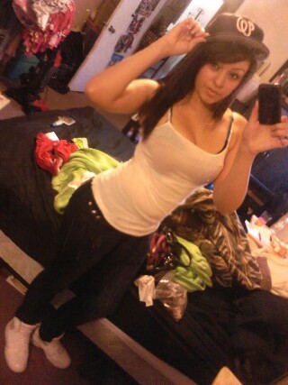 Follow me....i follow back