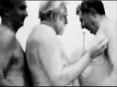 _Deniz_Tuzu_'s profile picture. Çocukluğumuzda bize çok uzak gelen noktadayız, şimdi hangi uzaklığa gidiyoruz?