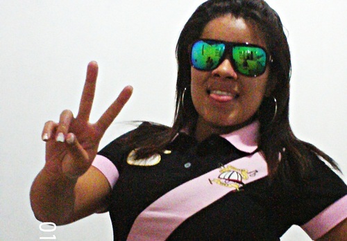 Quem perdeu que chore eu vo atraz de ser feliz a vida vai trazer quem eu mereço  ♪

Face : http://t.co/aOpyXQHjij