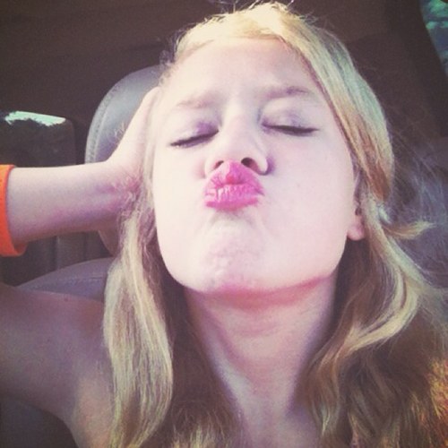 hannahcakes13's profile picture. do everything you want while your young because when you look back on the moments you had you want to look at them with no regrets.