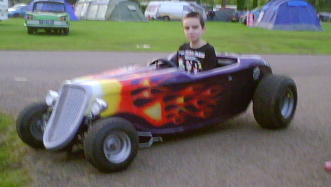 LouisHall14's profile picture. My name is Louis Hall, and I am... Well.. Just like Technology.