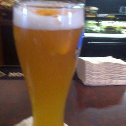 modelscout04's profile picture. Love making amateur porn videos, any ladies who want to give porn a try send me a DM