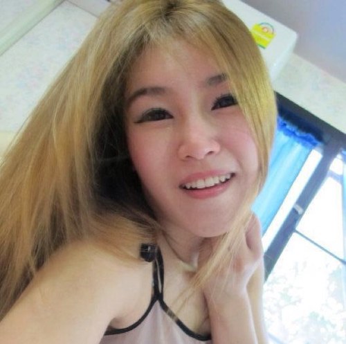 EvenuWhite's profile picture. สนใจครีมหน้าใส ตัวขาวบริ้งดุจดารา followกันน๊า