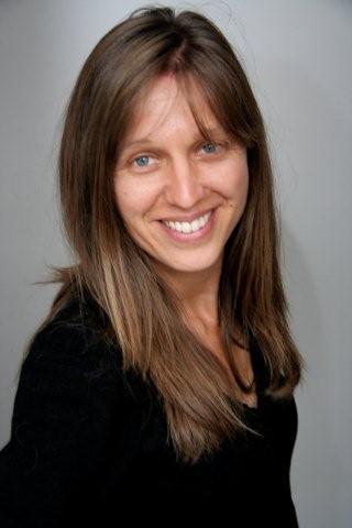 GittiTapper's profile picture. Love running, skiing, yoga, great food, coffee, travel and photography. I enjoy being a social bird online. Yes, sometimes I work too, and I love what I do ;-)