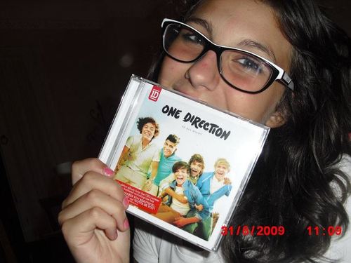 I'm 1\2 of BlazingHeart :) If you follow me,i follow back xoxo Thanks at all Blazer that support us!! @TheBlazingHear2