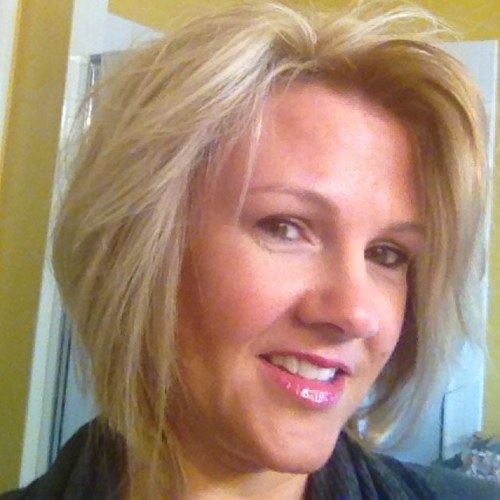 jeniwiseman's profile picture. 