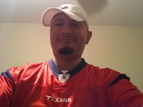 luna_adam's profile picture. 