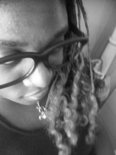 toon quiet to tell bt if u tell me a secret i promise to keep it i keep my promoises take me for who i am n not for who i am not