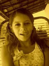 garota determinada,legal,gente boa,e etc.. so quem me conhece sabe como eu sou.