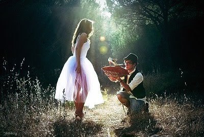 Sou a @frasesbonitas1 fui hakeada, esse é o novo. '-'
E no fundo, o amor que você dá, é o amor que quer receber. (Paul McCartney)