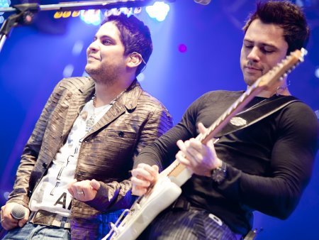 Sigo Todos Quem Me Segui De Volta :) so tem frase da musica #JorgeEMateus :)