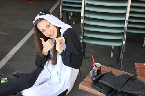 alanaa98's profile picture. blah blah blah... apparently i eat dinosaurs.