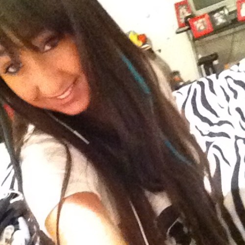 Velvetxoxo's profile picture. Love to sing, write songs, be an encourager and live for Christ!!! Praising the Lord, cant get enough!!!