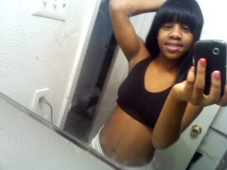 All I Wear Is NIKE & My Bitch's Due Too Follow, @Ayo_ThatsMonroe, @Starr_bhadass & Dont For Get To Follow Me Too Bitch's