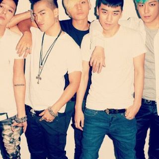 BIGBANG K-VIP / 빅뱅 소식 전달 / Instagram: _BIGBANGisVIP / please follow @sexybackv1 too!