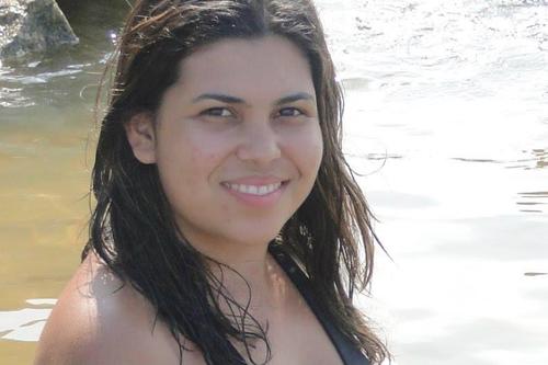 Colaboradora do @BlahCultural, Resenhista do Site In The Sky e aspirante a poeta no @uma_combinacao. E entrei para @SolteirodaVida.