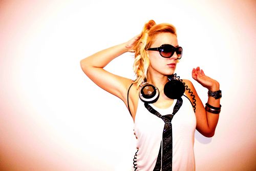 Canadian Dj - Producer.  Tulipe Records & Mademoiselle Boutik Records. Thanks for your support!