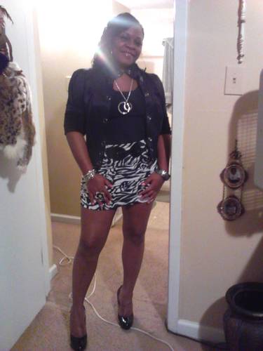 missladyb30's profile picture. 