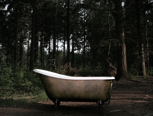 badoppootjes's profile picture. 20 verschillende vrijstaande baden, verkrijgbaar in elke kleur en lengtes tot 2m 20. Bijpassende kranen, wastafels, toiletten en radiatoren.