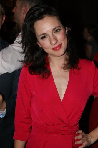 Speechwriter, former journo, Londoner.