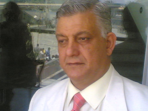 رئيس مجلس إدارة شركة دى إس كى جروب - ناشط سياسى ليبرارى - منسق عام جبهة إنقاذ الإسكندرية - من أكبر مقتنى الأعمال الفنية الأصلية فى الفن التشكيلى فى الشرق الأوسط