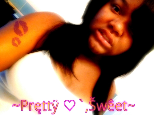 I'm goofy, silly lovinn person n ill keep ah smile on yhur face ....#Team NoBoDiEsPeRfEcT